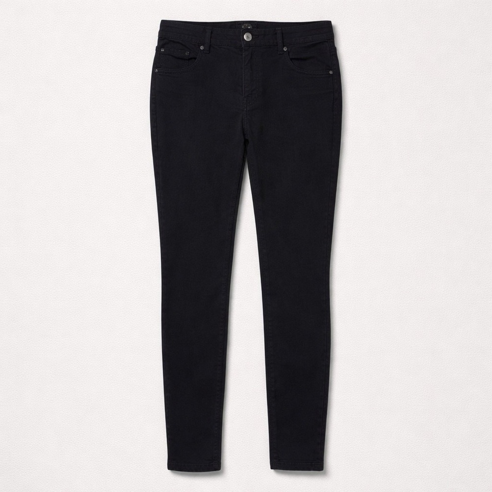Liverpool Los Angeles Black Skinny Pants  Women’s size 6 stretch fabric
